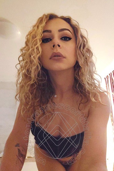 Foto selfie 15 di Michelly Ximenez Pornostar transexescort Bologna
