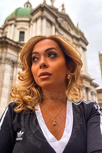 Foto selfie 34 di Marzia Ts transexescort Brescia