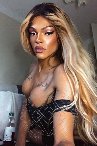 Foto selfie 9 di Nicolly transexescort Locarno
