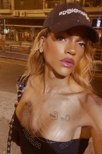 Foto selfie 8 di Nicolly transexescort Locarno