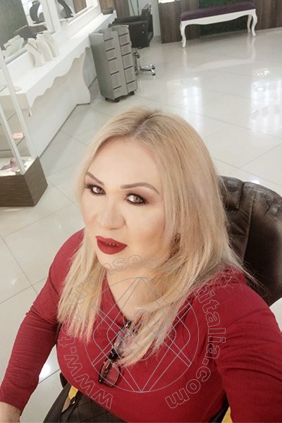 Foto selfie di Camila Dior transexescort Milano