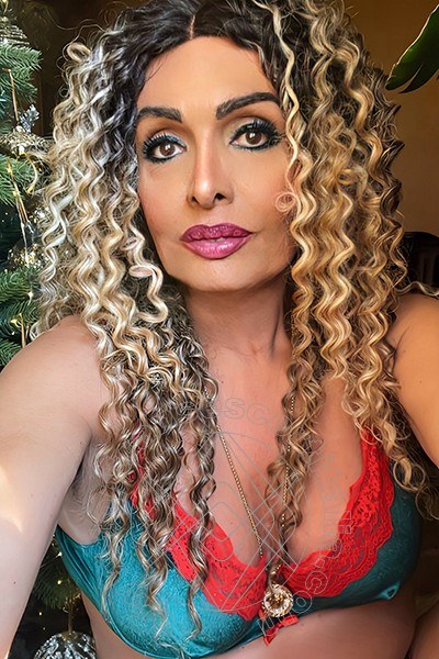 Foto selfie 2 di Nadia Grey transexescort Potenza