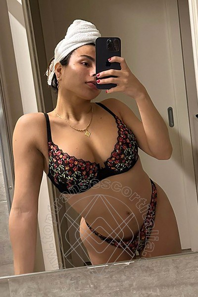 Foto selfie 25 di Sara Efrons transexescort Roma