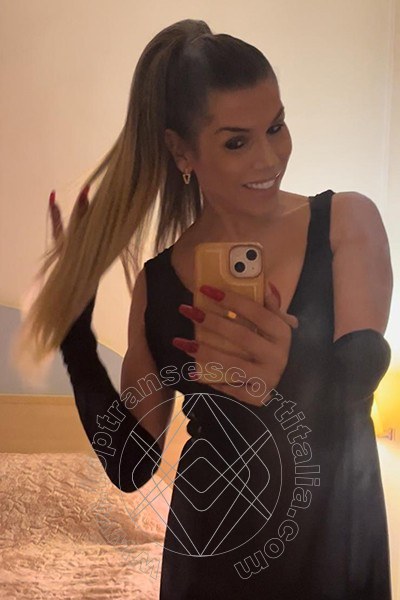 Foto selfie 11 di Chloe' Diamond Mazzini Pornostar transexescort Silvi Marina