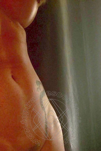 Foto selfie 2 di Lady Platinum transexescort Vienna