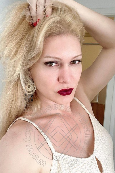 Foto selfie 4 di Monisa Vanboc transexescort Anversa