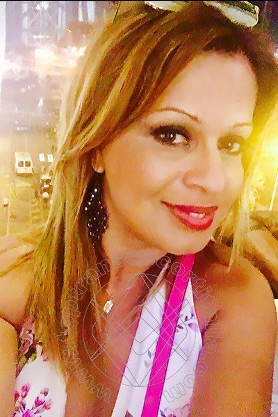 Foto selfie di Linda Blond transexescort Rimini