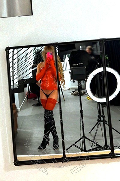 Foto selfie 1 di Emma Xxl transexescort Napoli