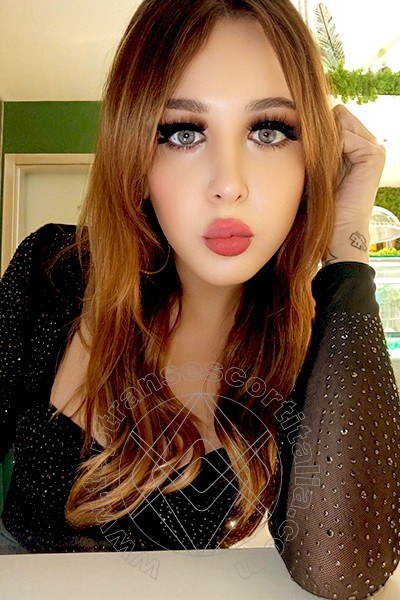 Foto selfie 123 di Rossana Bulgari Italiana transexescort Foggia