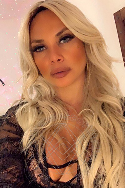 Foto selfie 4 di Bruna Dior transexescort Alba Adriatica