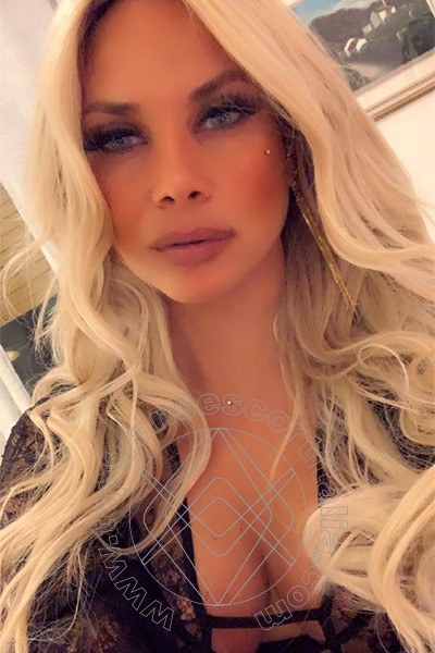 Foto selfie 2 di Bruna Dior transexescort Alba Adriatica