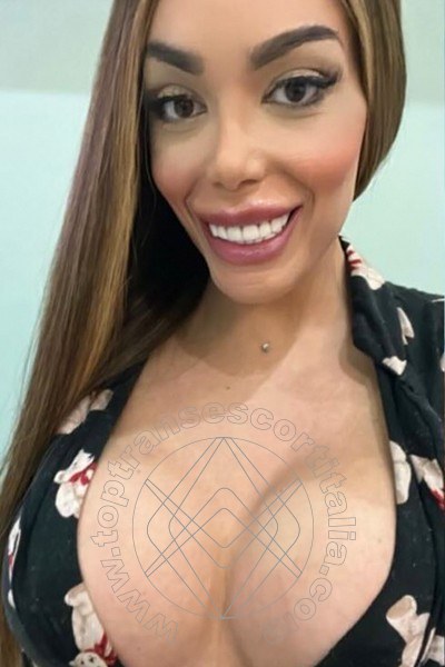 Foto selfie 49 di Ellena Bittencourt transexescort Roma