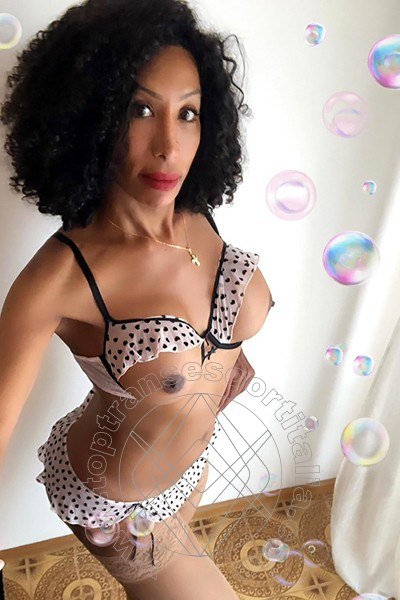 Foto selfie 18 di Gisella Evangelista transexescort Perugia