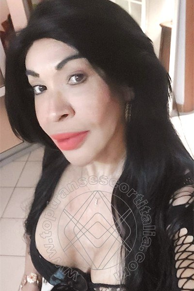 Foto selfie 52 di Tainá Oliveira transexescort Prato