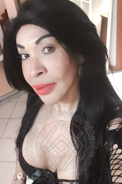 Foto selfie 13 di Tainá Oliveira transexescort Prato