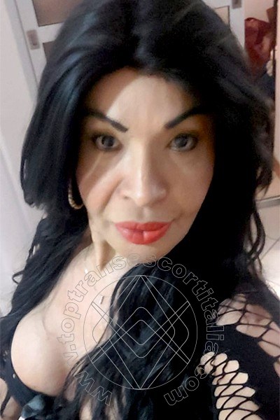 Foto selfie 12 di Tainá Oliveira transexescort Prato