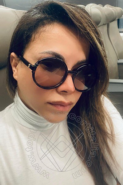 Foto selfie 71 di Elena transexescort Lignano Sabbiadoro