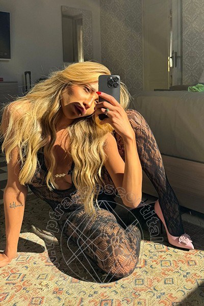 Foto selfie 13 di Rebecca Ferraz Pornostar transexescort Roma