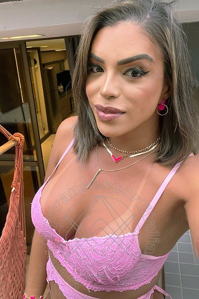 Foto selfie 8 di Anne Ganzarolli transexescort Roma