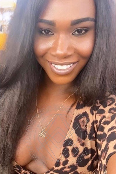 Foto selfie 17 di Paloma TerzaGamba transexescort Caserta