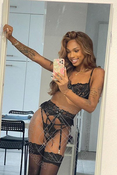 Foto selfie 11 di Antonella Veloso transexescort Varese