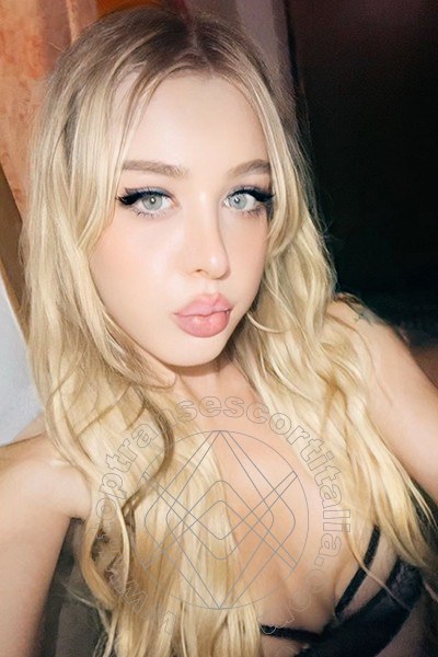 Foto selfie 103 di Rossana Bulgari Italiana transexescort Foggia