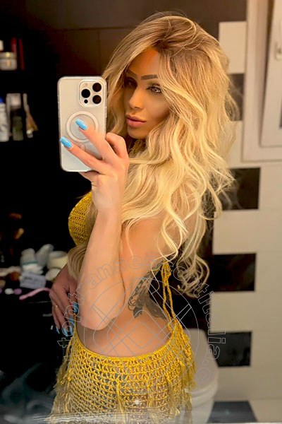 Foto selfie 14 di Fernanda Ambrosio transexescort Roma