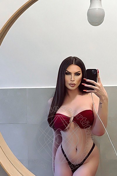 Foto selfie 8 di Jully Alves transexescort Milano