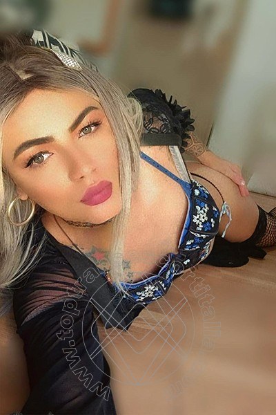 Foto selfie 2 di Antonella transexescort Roma