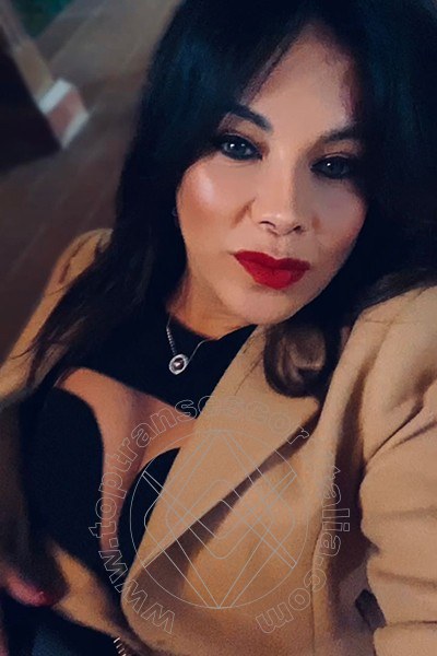 Foto selfie 61 di Elena transexescort Lignano Sabbiadoro