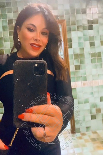 Foto selfie 56 di Elena transexescort Lignano Sabbiadoro