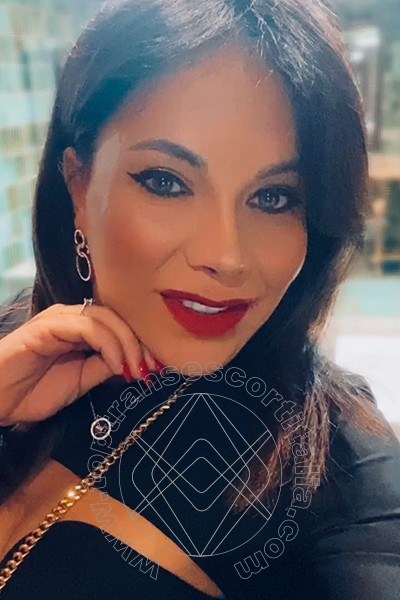 Foto selfie 52 di Elena transexescort Lignano Sabbiadoro