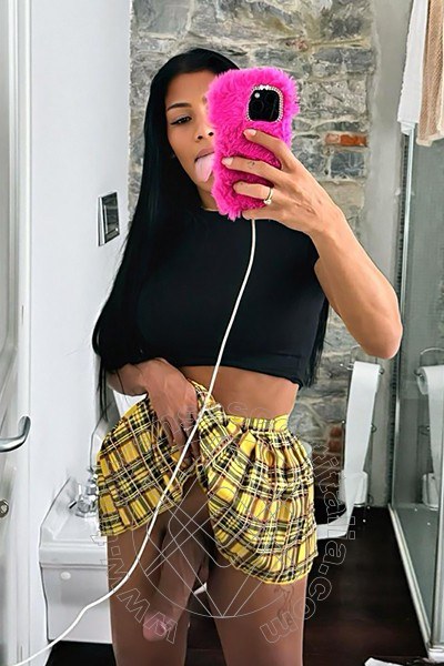 Foto selfie hot 7 di Dea transexescort Roma