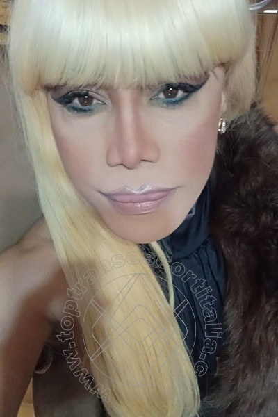 Foto selfie 212 di Nicole Vip Venturiny transexescort Milano