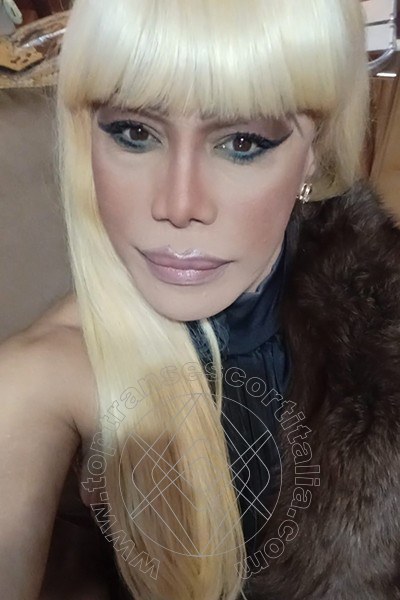 Foto selfie 200 di Nicole Vip Venturiny transexescort Milano