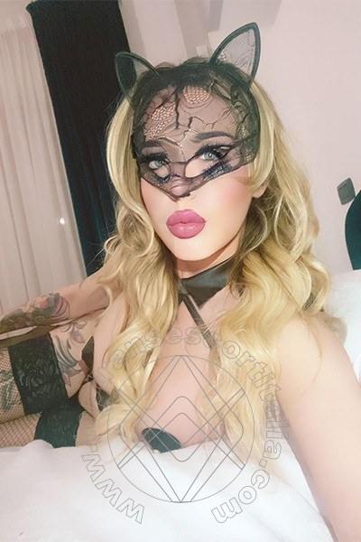 Foto selfie 3 di Rossana Bulgari transexescort Manfredonia