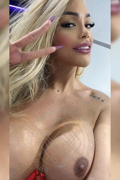 Foto selfie di Ellena Bittencourt transexescort Ravenna