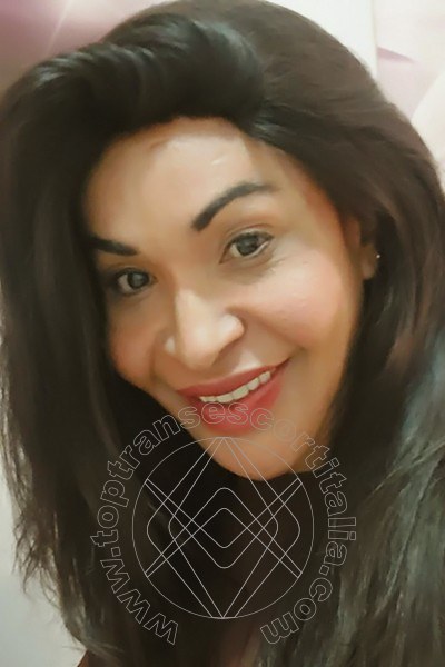 Foto selfie 45 di Tainá Oliveira transexescort Prato
