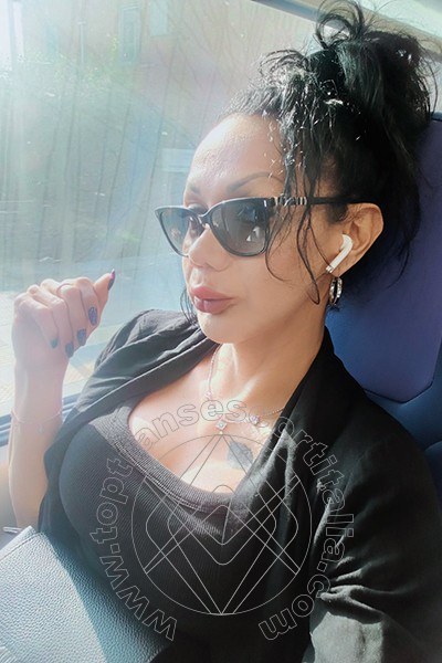 Foto selfie 6 di Adriana Paulett transexescort Paese