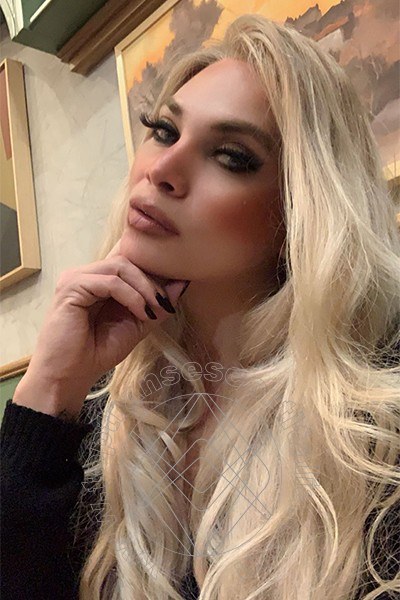 Foto selfie 3 di Bruna Dior transexescort Alba Adriatica