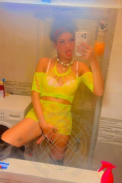 Foto selfie hot di Brunella Ricci transexescort Milano