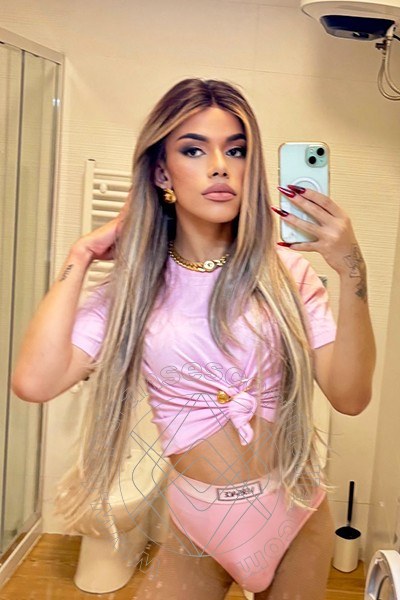 Foto selfie 68 di Rafaella Menicucci Xxl transexescort Napoli