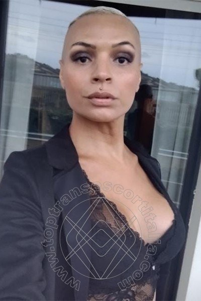 Foto selfie 8 di Alessia Bona Massaggiatrice Bionda transexescort Piacenza