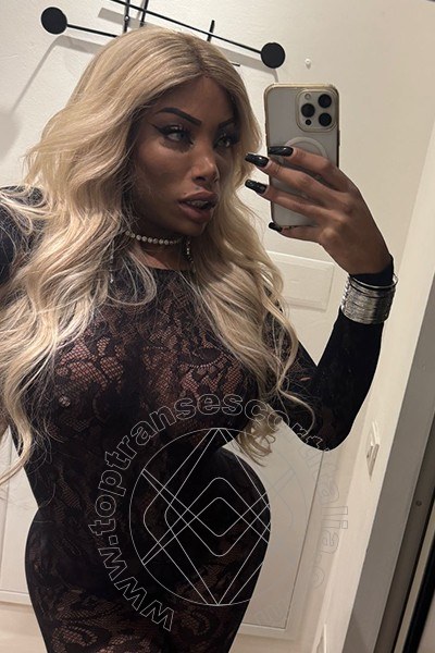 Foto selfie 14 di Campbell transexescort Firenze