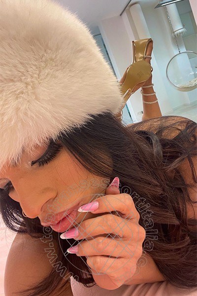 Foto selfie 3 di Larissa Bambola transexescort Roma