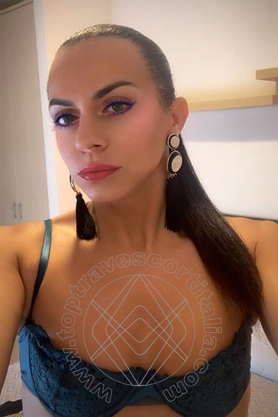 Foto selfie 16 di Samantha Dumont transexescort Riccione