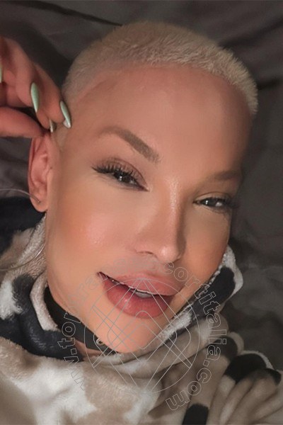 Foto selfie 15 di Luna Marks Pornostar transexescort Trieste