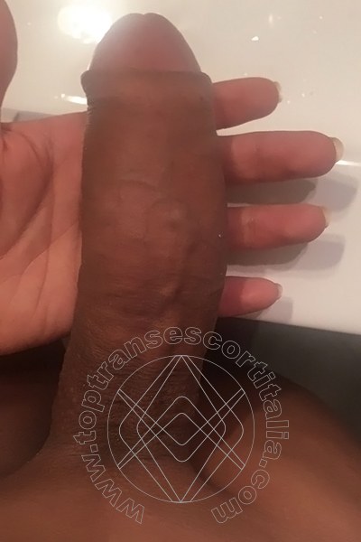 Foto selfie hot 4 di Angeles Cid transexescort Atene
