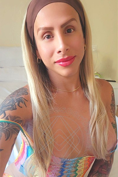 Foto selfie di Yuliana Sexy transexescort Ginevra