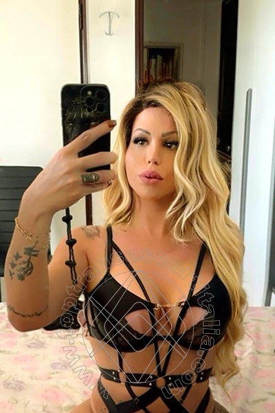 Foto selfie 8 di Yara rios transexescort Napoli